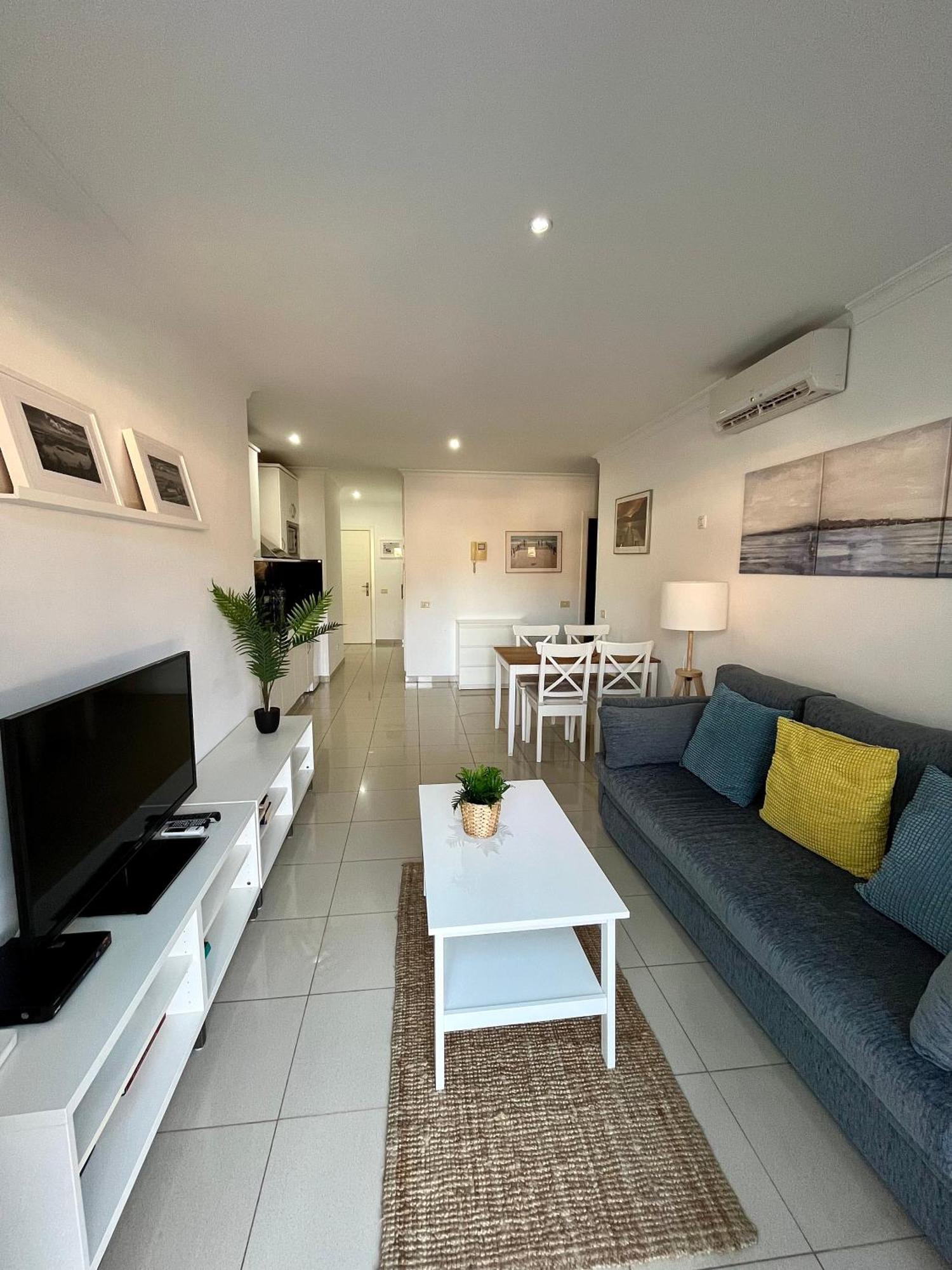 Costa Azul Apartments - 2B プエルト・デ・モガン エクステリア 写真