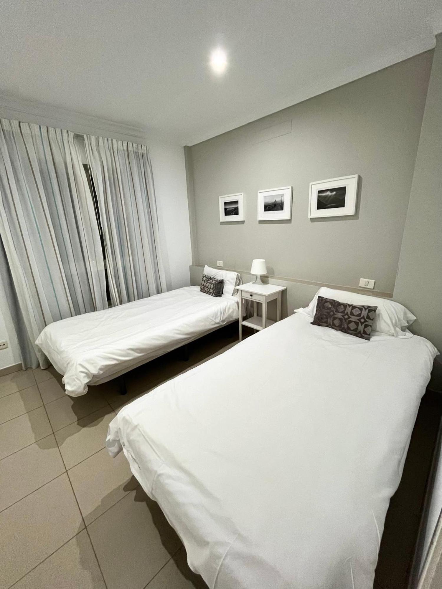 Costa Azul Apartments - 2B プエルト・デ・モガン エクステリア 写真
